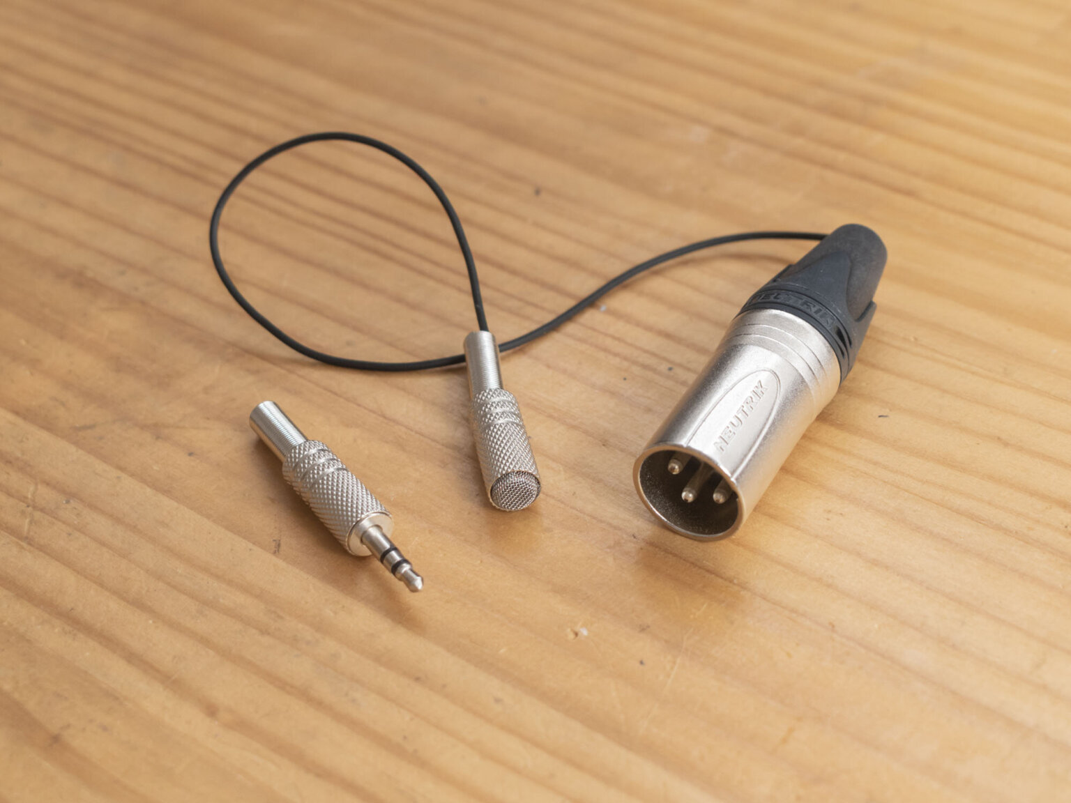 3.5mmフォーンプラグのハウジングを使うXLR接続のコンデンサーマイクを作りました kohacraftのblog